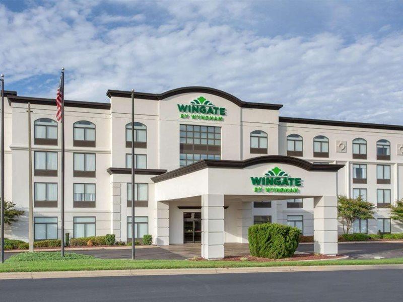 La Quinta Inn & Suites By Wyndham Муурсвил Екстериор снимка
